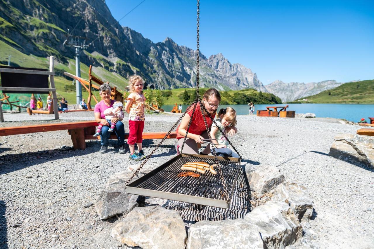 Berghotel Truebsee - Accessible Only By Cable Car Engelberg Bagian luar foto