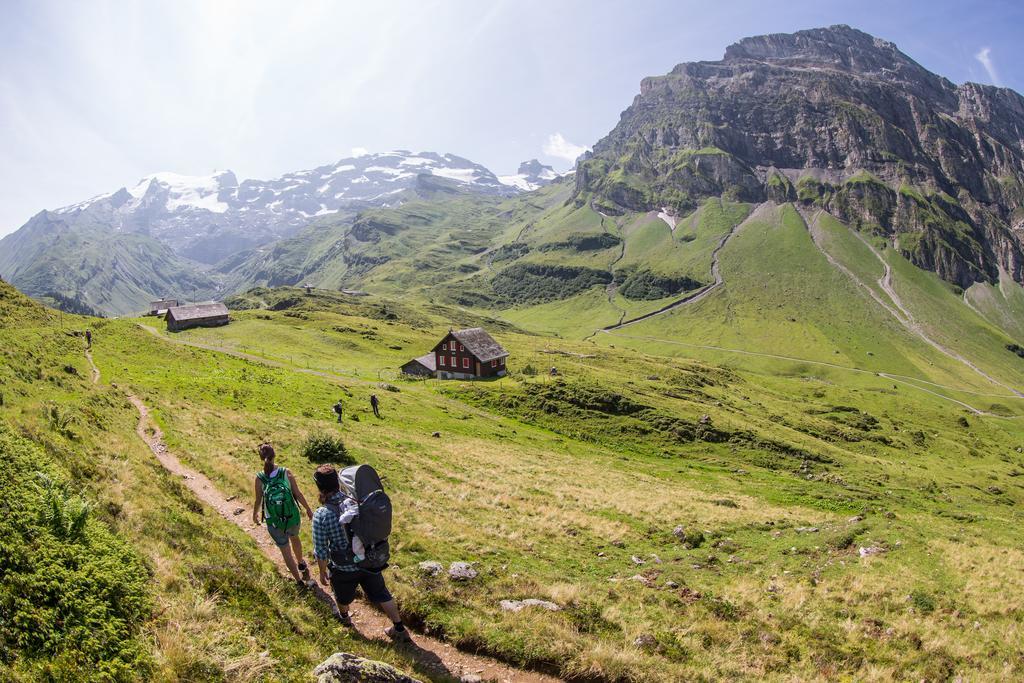 Berghotel Truebsee - Accessible Only By Cable Car Engelberg Bagian luar foto
