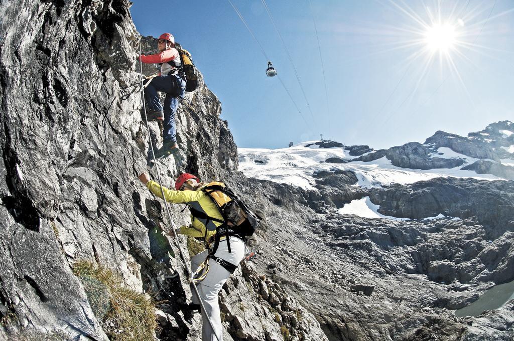 Berghotel Truebsee - Accessible Only By Cable Car Engelberg Bagian luar foto