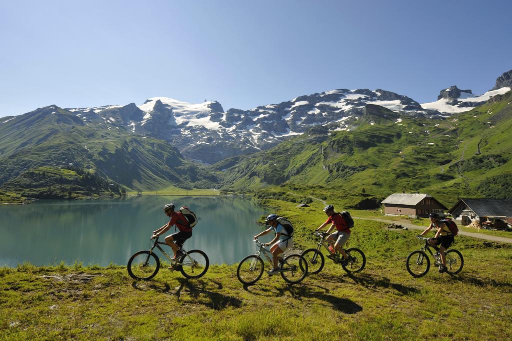 Berghotel Truebsee - Accessible Only By Cable Car Engelberg Bagian luar foto
