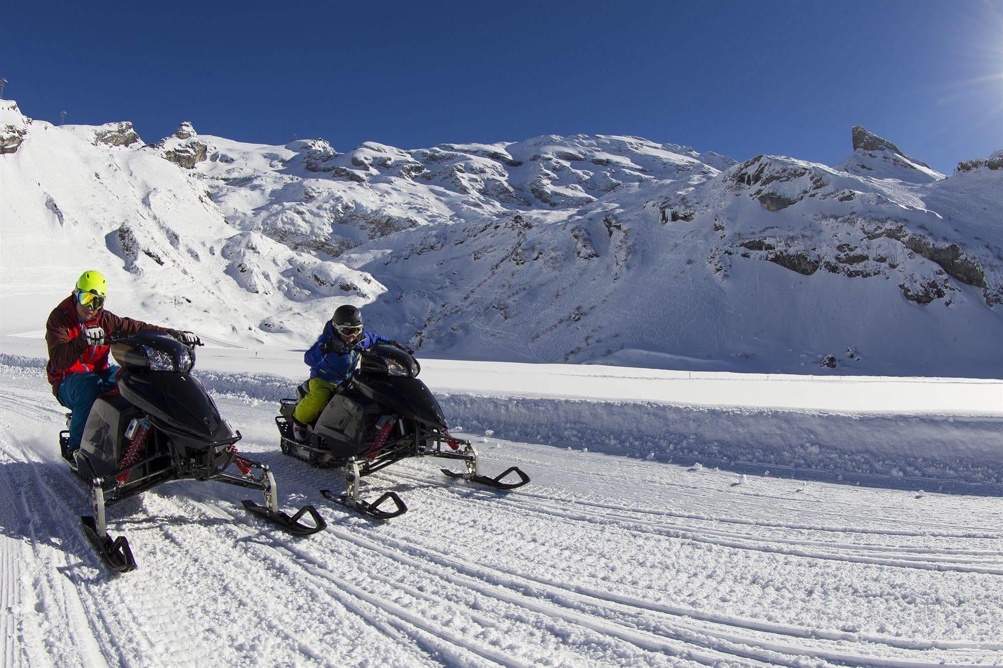 Berghotel Truebsee - Accessible Only By Cable Car Engelberg Bagian luar foto